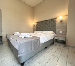 Улучшенный двухместный номер 2-3 этаж в Moon