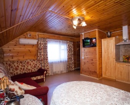 2-комнатные апартаменты улучшенные с 2 двуспальными кроватями в Августин