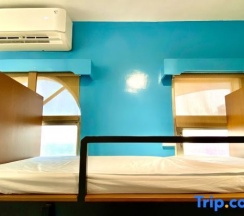 Кровать в общем номере (мужской номер) в Bayhouse Hostel Penghu