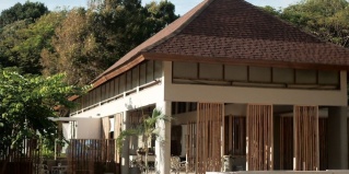 пляж Клонг Кхонг: Курортный отель SriLanta Resort and Spa