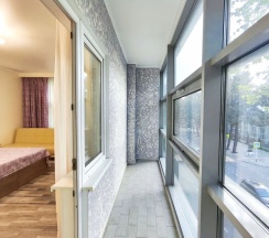 Люкс с балконом и с красивым видом из окна в Camelia