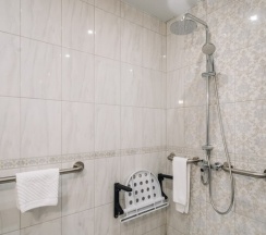 Стандартный номер для людей с ограниченными возможностями в Ring Premier Hotel