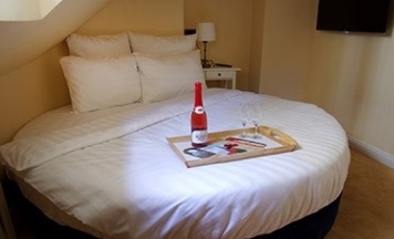 Мансардный номер делюкс в Barin Residence Center