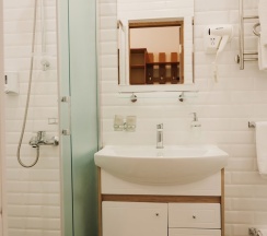 RENEWED TWIN  ROOM в Октябрьская