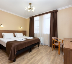 Семейный Двухкомнатный с балконом в Brown hotel