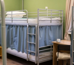 Спальное место в женском 6-ти местном номере в Story Hostel