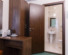 Стандартный двухместный номер с двухспальной кроватью в Алмаз