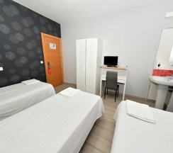 Двухместный номер Standard двуспальная кровать в Hostal Falfes