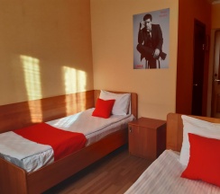 Двухместный номер Standard 2 отдельные кровати в Maxrooms Волга Hollywood