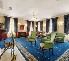 Двухкомнатный люкс «Президент» с сауной в Old Estate Hotel&SPA