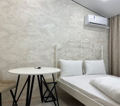333 - Студия с мини кухней. Новый 2 корпус, бесплатная стоянка в House on Potapova