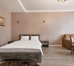 Джуниор сюит в Дизак