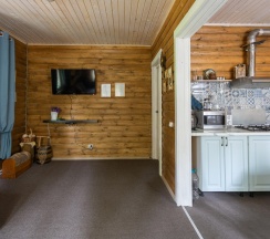 Дом у камня в Black fox