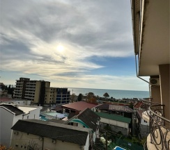 Делюкс улучшенный с видом на море (с раздельными кроватями) в LooBeach SeaView