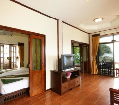 Семейный номер Standard в Tharathip Resort