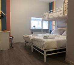 Семейный номер (до 3-х человек) с собственной ванной комнатой в Форвикс