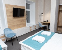Люкс с 1 большой кроватью King Size в Маяковский
