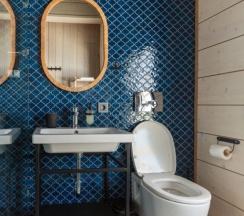 Коттедж с 3 комнатами с балконом и с красивым видом из окна в Заречье