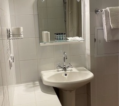 Базовый с двумя отдельными кроватями в Comfort Hotel
