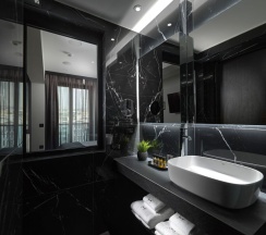Одноместный люкс в No15 Ermou Hotel