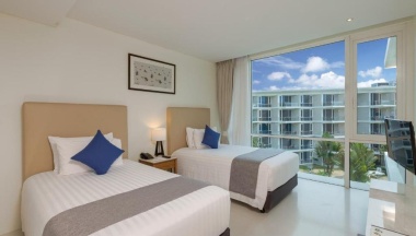Двухместный номер Deluxe 2 отдельные кровати в Splash Beach Resort