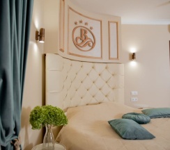 Двухместный номер Wedding Deluxe двуспальная кровать в Гранд-Отель Восток