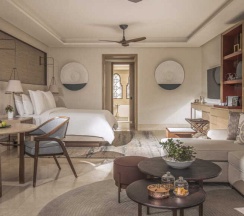 Двухместный номер Premier с видом на море двуспальная кровать в Four Seasons Resort Sharm EL Sheikh
