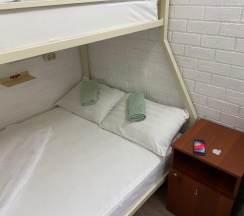 3х местный с окном в Freelife