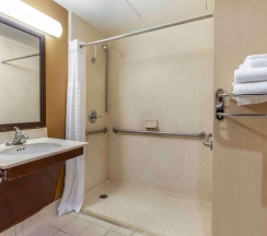 Двухместный люкс c 1 комнатой двуспальная кровать в Extended Stay America Suites - Dallas - Frankford Road