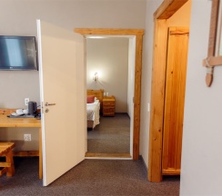 Стандарт Комфорт (Соединенный номер) в Алеша Попович Двор&Лукоморье