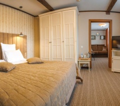 Двухместный полулюкс двуспальная кровать в Губернский