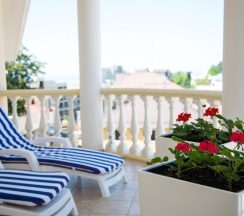 GRAND 2-х комнатный номер с террасой в Вилла Бавария