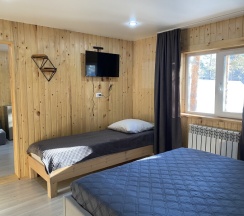 Трехместный номер на 2 этаже в Место силы