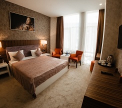Двухместный номер Deluxe с красивым видом из окна двуспальная кровать в Al Khaleej Baku City Hotel Apartments