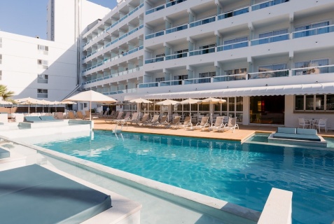Магалуф: Отель Hotel BelleVue Vistanova
