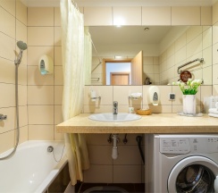 Двухкомнатные апартаменты с видом на море (2-5 этаж) в Real Apartments Sochi