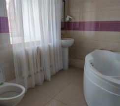 Коттедж - DeLuxe 8 мест в Покровское