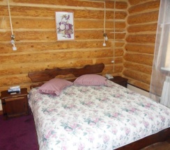 Двухместный номер с большой кроватью в Лесная сказка