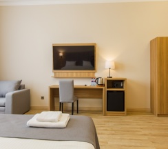 Двухместный номер Стандарт с видом на город 2 отдельные кровати в Афалина