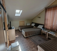 Трёхместный номер Standard в Престиж