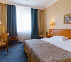 Стандарт комфорт с большой кроватью в Suleiman Palace Hotel