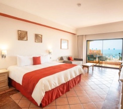 Двухместный полулюкс с видом на океан двуспальная кровать в Sandos Finisterra All Inclusive