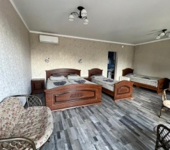 Четырёхместный номер Deluxe в Эвкалипт
