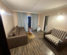 Двухместный номер с диваном Standard №7 двуспальная кровать в Зимний рай