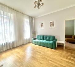 2ух комнатная квартира. пр. Невский д.63 в Goodrest