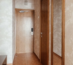 Стандарт одноместный с балконом вид на парк/3 корпус. Второй корпус в Amra Park