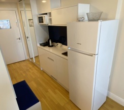 Трёхместный номер Superior с балконом и с видом на море в Апарт-отель MyGeorgia LLC Orbi City