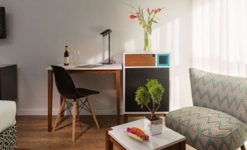Двухместный номер with access to business lounge Superior 2 отдельные кровати в Prima Tel Aviv Hotel