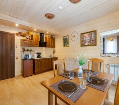 Апартаменты в доме 3, на троих в Pine Land