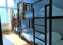 Верхнее место в общем 8ми местном номере №407 в Bla Bla Hostel